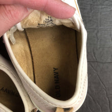 Load image into Gallery viewer, Girls Animal Print Sneakers
