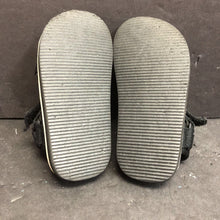Load image into Gallery viewer, Boys Sandals (West Harris)

