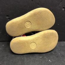 Load image into Gallery viewer, Girls Heart Sandals
