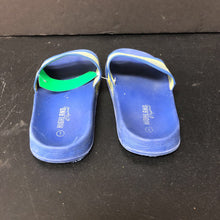 Load image into Gallery viewer, Boys Slides (Highland Outfitters)
