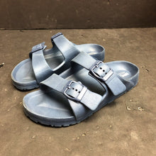 Load image into Gallery viewer, Boys Buckled Slides (Highland Outfitters)
