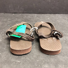 Load image into Gallery viewer, Boys Flip Flops
