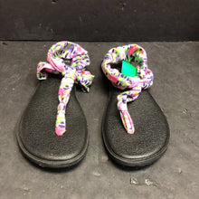 Load image into Gallery viewer, Womens Flip Flops
