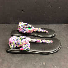 Load image into Gallery viewer, Womens Flip Flops
