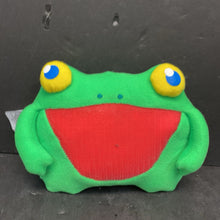 Load image into Gallery viewer, Sunny Patch Skippy Frog Toss &amp; Grip Game
