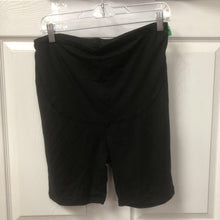 Load image into Gallery viewer, Shorts
