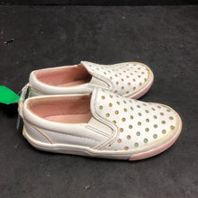 Load image into Gallery viewer, Girls Slip On Shoes
