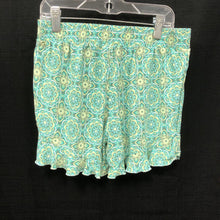 Load image into Gallery viewer, Flower Shorts
