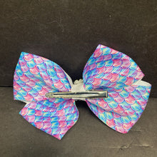Load image into Gallery viewer, Mermaid Scale Hairbow Clip
