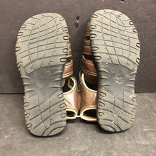 Load image into Gallery viewer, Boys Sandals
