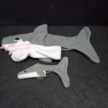 Load image into Gallery viewer, Shark Finger Puppet &amp; Hand Puppet Set (Sweet Gum Puppies)
