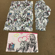 Load image into Gallery viewer, Fitted Sheet, Flat Sheet, &amp; Pillowcase Set
