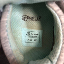 Load image into Gallery viewer, Boys Bear Shoes (Nelly)
