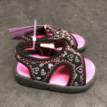 Load image into Gallery viewer, Girls Heart Sandals
