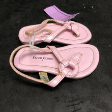Load image into Gallery viewer, Girls Sandals
