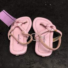 Load image into Gallery viewer, Girls Sandals
