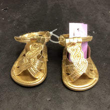 Load image into Gallery viewer, Girls Sandals
