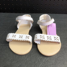 Load image into Gallery viewer, Girls Sandals
