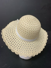 Load image into Gallery viewer, Girls Woven Hat (NEW) (Made for Retail)
