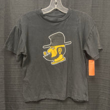 Load image into Gallery viewer, Mountaineers tshirt
