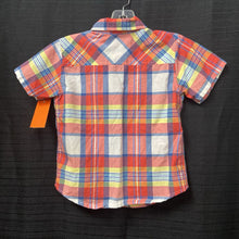 Load image into Gallery viewer, Plaid button down shirt
