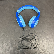 Load image into Gallery viewer, Headphones

