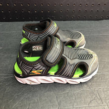 Load image into Gallery viewer, Boys Light Up Sandals
