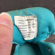 Load image into Gallery viewer, Boys Sneakers
