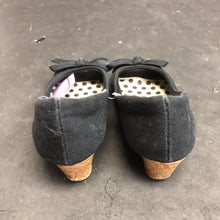 Load image into Gallery viewer, Girls Wedge Shoes
