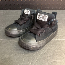 Load image into Gallery viewer, Boys High Top Sneakers
