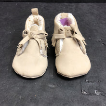 Load image into Gallery viewer, Boys Moccasin Shoes
