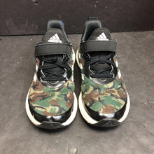 Load image into Gallery viewer, Boys Camo Sneakers
