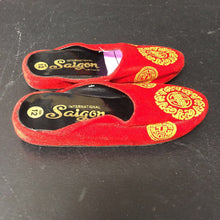 Load image into Gallery viewer, Girls Sparkly Shoes (Saigon)
