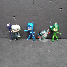 Load image into Gallery viewer, 4pk Super Moon Landing Figures
