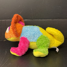 Load image into Gallery viewer, &quot;Leo Lionni A Color of His Own&quot; Chameleon Plush

