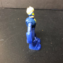 Load image into Gallery viewer, Stretch Armstrong Flex Fighters Figure
