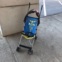Load image into Gallery viewer, Snow White Lightweight Umbrella Stroller
