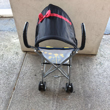 Load image into Gallery viewer, Snow White Lightweight Umbrella Stroller
