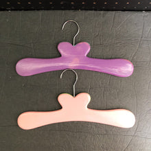 Load image into Gallery viewer, 2pk Wooden Butterfly Hangers
