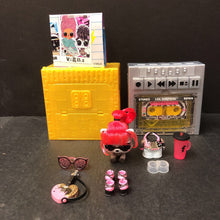 Load image into Gallery viewer, Remix Pets Punk Bandit Raccoon w/Accessories
