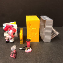 Load image into Gallery viewer, Remix Pets Punk Bandit Raccoon w/Accessories
