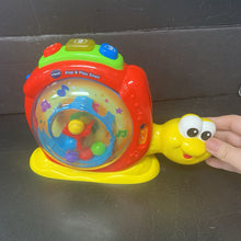 Load image into Gallery viewer, Pop &amp; Play Snail Battery Operated
