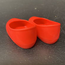 Load image into Gallery viewer, Shoes for 18&quot; Doll
