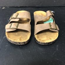 Load image into Gallery viewer, Boys Buckled Sandals
