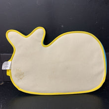 Load image into Gallery viewer, moby bath kneeler
