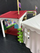 Load image into Gallery viewer, Horse Club Big Horse Show Playset 42466 w/ Accessories
