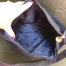 Load image into Gallery viewer, Shoulder Bag (Davidoff)
