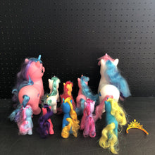 Load image into Gallery viewer, Set of Unicorns

