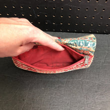 Load image into Gallery viewer, Patterned Wallet
