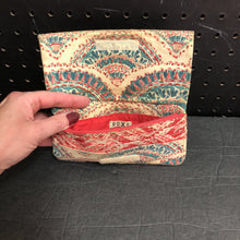Load image into Gallery viewer, Patterned Wallet
